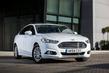 Überblick über die Mittel-große Limousine Ford Mondeo Foto 10
