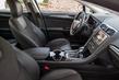 Überblick über die Mittel-große Limousine Ford Mondeo Foto 6