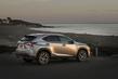 Premium-kompakte Crossover Lexus NX Foto 9