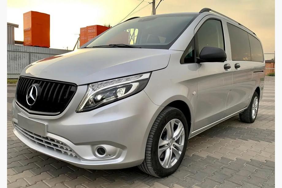 Mercedes Vito/V-class W447 2014- Frontgrill GT Panamericana Schwarz (2014-2023 für Vito W447) Foto 4