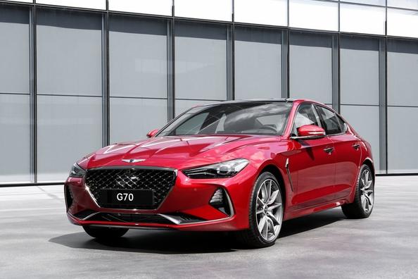 Die erste Generation der Limousine Genesis G70