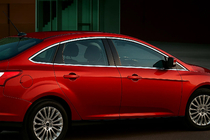 Ford Focus III 2011-2017 Komplett Fensterrahmen Edelstahl für Sedan (12-tlg) Foto 1