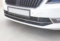Skoda Superb 2015-2024 Frontstoßstangen Abdeckungen OmsaLine (3 Stk., Edelstahl) Foto 1