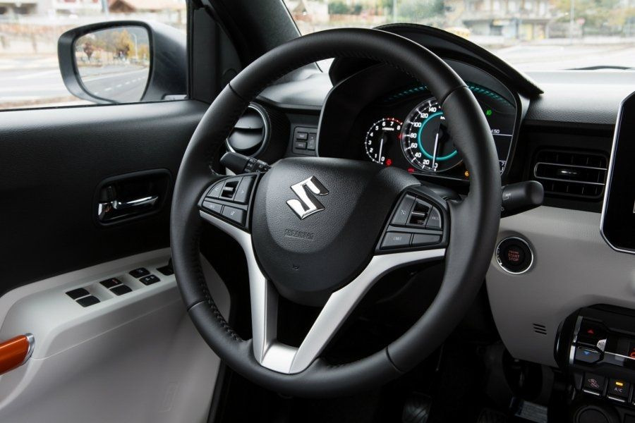 Kompakte Schrägheck-Suzuki Ignis Geländewagen