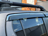 Toyota Hilux 2015- Windabweiser mit Chromleiste (4 Stk, Niken) Foto 7