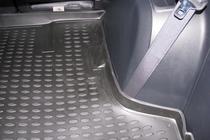 Citroen C-Crosser 2007-2013 (2007↗) Gummi Kofferraumwanne (Novline) SUV Foto 2