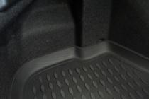 Hyundai Elantra (XD) 2000-2011 Kofferraumwanne Gummi (Novline) HB Foto 4