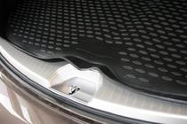 Infiniti FX 2003-2008 Kofferraumwanne Gummi (Novline) für Infiniti FX35 Foto 3