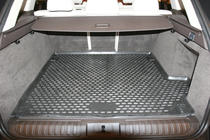 Range Rover Sport 2014-2022 Kofferraumwanne mit Reling (Novline) SUV Foto 2