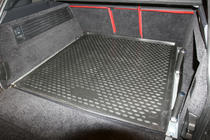 Range Rover IV L405 2013-2021 Kofferraumwanne (ohne Reling) Novline Foto 3