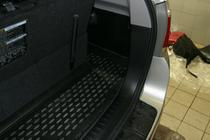 Toyota Highlander 2008-2013 Kofferraumwanne kurz (Novline) Einbau Foto 2