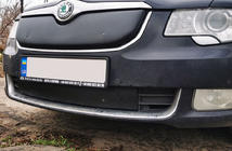 Skoda Superb 2009-2015 Winterabdeckung für Kühlergrill (Oben, 2008-2013) Glänzend Foto 2