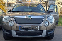 Skoda Yeti 2009-2017 Winterabdeckung für Kühlergrill (unten, 2009-2013) Glänzend Foto 6