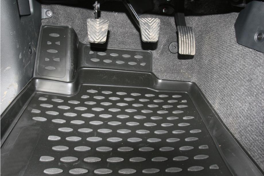 Mitsubishi L200 2015-2024 3D Gummimatten für Innenraum (4 Stk, Novline) Budgetausstattung Foto 4