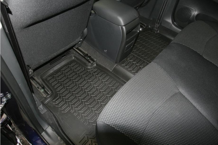 Nissan Tiida 2011-2014 (2015↗) 3D Gummimatten für Innenraum (4 Stk, Novline) Foto 3