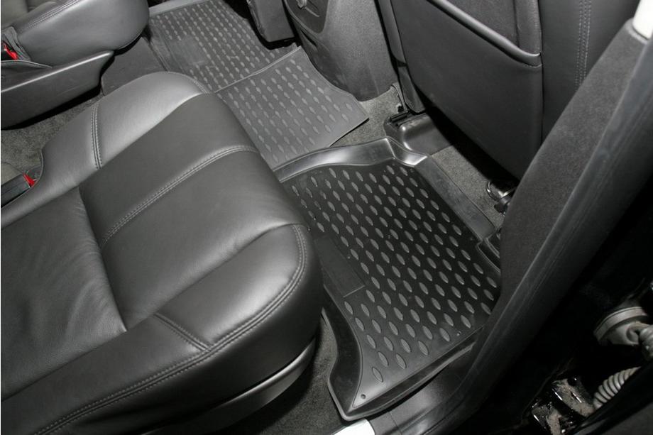 Chevrolet Tahoe 2014-2019 (2007-2015) Gummimatten Innenraum (6-teilig, Novline, Kapitan) Foto 3