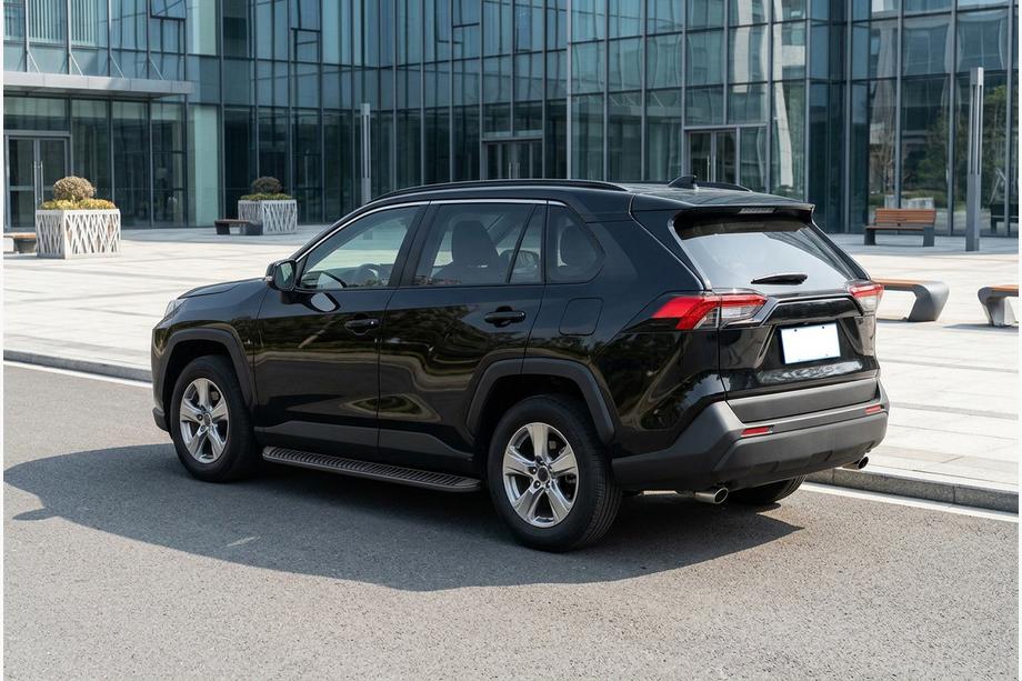 Toyota Rav 4 2019–2025 Seitenschweller Tayga Black (2 Stk., Aluminium) Image