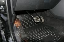 Land Rover Discovery IV 2009-2017 Gummimatten für den Innenraum (4 Stk, Novline) Foto 2