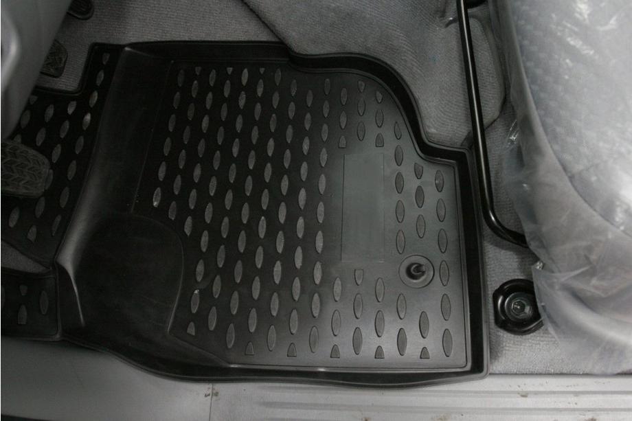 Toyota Hilux 2006-2015 (2008↗) Gummimatten für den Innenraum (4 Stk, Novline) Foto 2
