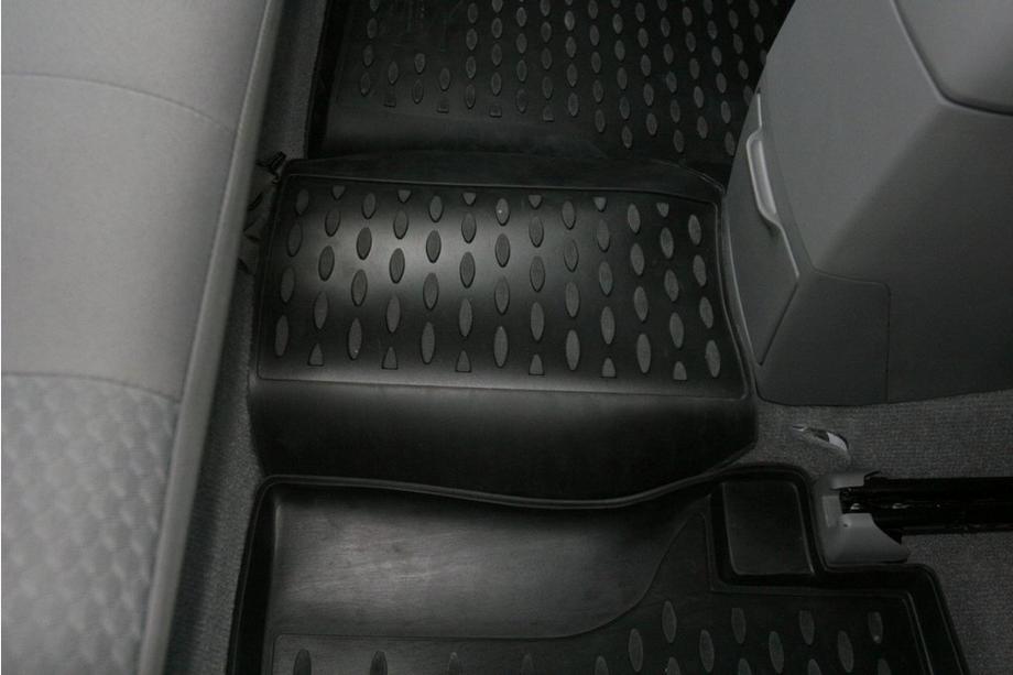 Toyota Hilux 2006-2015 (2008↗) Gummimatten für den Innenraum (4 Stk, Novline) Foto 5