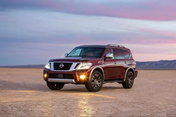 Überblick über den Rahmen eines SUV Nissan Armada der zweiten Generation