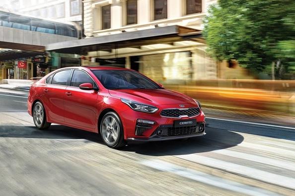 Der kompakte Kia Cerato Limousine der vierten Generation