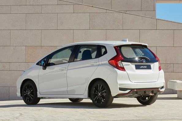 Überarbeitete Version des kompakten Fließheck Honda Jazz der Dritten Inkarnation Foto 4