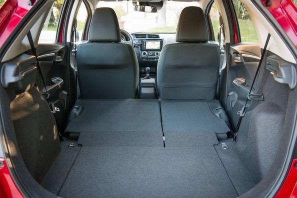 Überarbeitete Version des kompakten Fließheck Honda Jazz der Dritten Inkarnation Foto 10