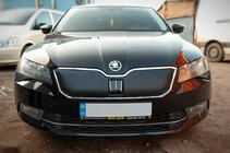 Skoda Superb 2015-2024 Winterabdeckung für Kühlergrill (2015-2019, oben) Foto 2