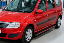 Dacia Logan MCV 2004-2014 Seitenschweller Maya Red (2 Stk., Aluminium) Foto 1