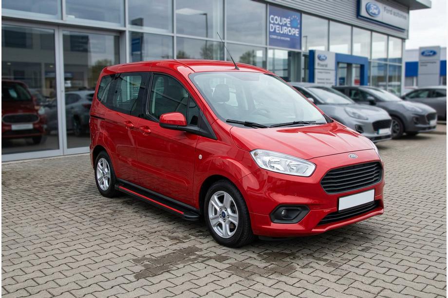 Ford Courier 2014-2023 Seitenschweller Maya Red (2 Stk., Aluminium) Image