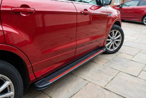 Ford Kuga/Escape 2013-2019 Seitenschweller Maya Red (2 Stk., Aluminium) Foto 1