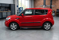 Kia Soul I 2008-2013 Seitenschweller Maya Red (2 Stk., Aluminium) Foto 1