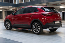 Opel Grandland X 2017- Seitenschweller Maya Red (2 Stk., Aluminium) Foto 1