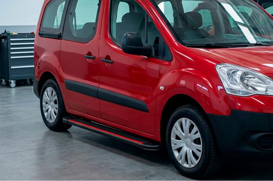 Peugeot Partner Tepee 2008-2018 Seitenschweller Maya Red (2 Stk., Aluminium) Image