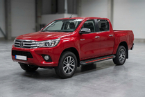 Toyota Hilux 2015- Seitenschweller Maya Red (2 Stk., Aluminium) Foto 1
