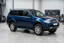 Mitsubishi Pajero Sport 2008-2015 Seitenschweller Maya Blue (2 Stk., Aluminium) Foto 1