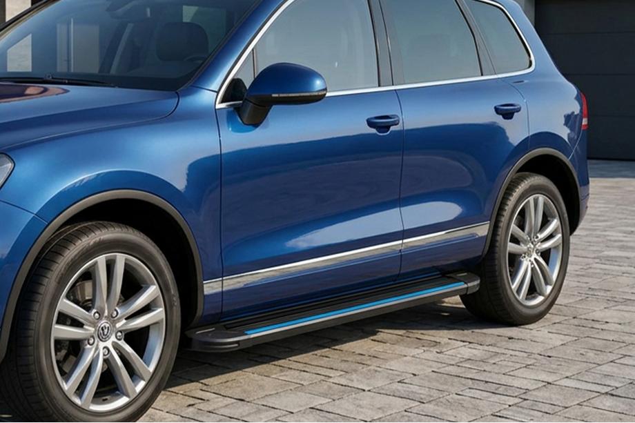 Porsche Cayenne 2003–2010 Seitenschweller Maya Blue (2 Stk., Aluminium) Image