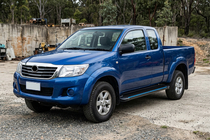 Toyota Hilux 2006-2015 Seitenschweller Maya Blue (2 Stk., Aluminium) Foto 1