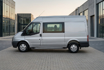 Ford Transit 2000–2014 Seitenschweller New Vision Black (2 Stk., Aluminium) Foto 1