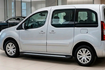 Peugeot Partner Tepee 2008-2018 Seitenschweller New Vision Black (2 Stk., Aluminium) Foto 1