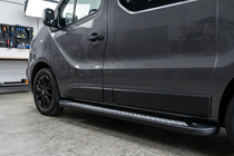 Renault Trafic 2001–2015 Seitenschweller New Vision Black (2 Stk., Aluminium) Foto 1