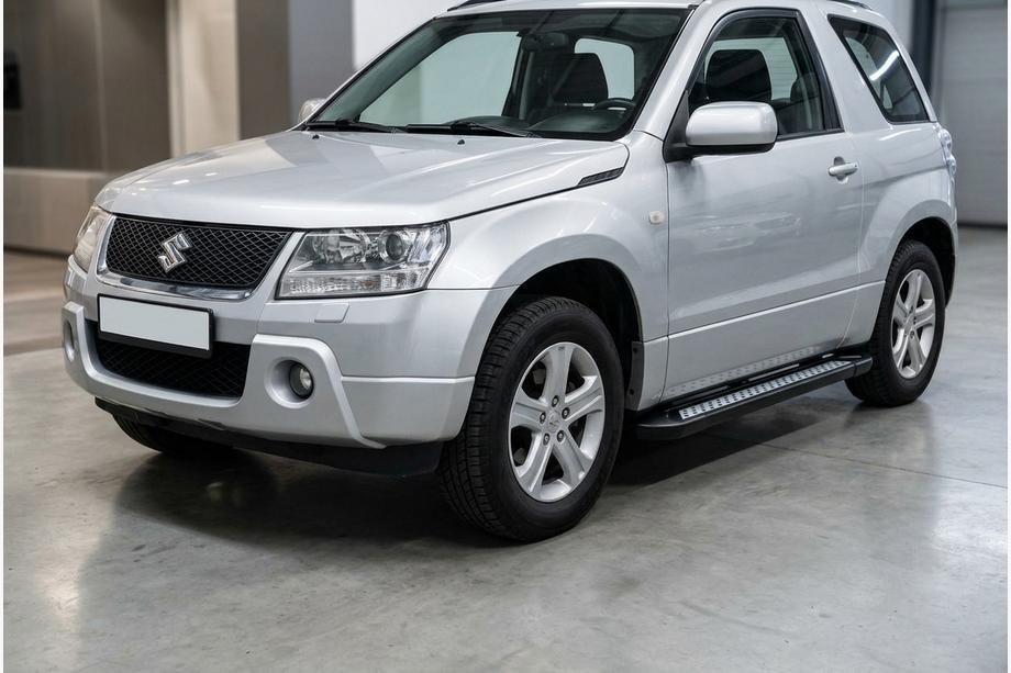 Suzuki Grand Vitara 2005-2017 Seitenschweller New Vision Black (2 Stk., Aluminium) Image