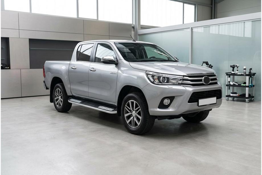 Toyota Hilux 2015- Seitenschweller Tayga V2 (2 Stk., Aluminium) Image
