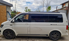 Volkswagen T5 Caravelle 2004-2010 Integrierte Dachreling (schwarz) Foto 42