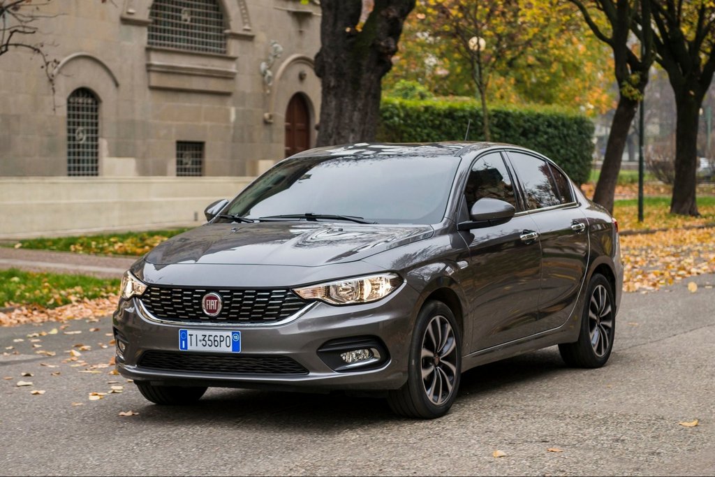Überblick über die kompakte Limousine Fiat Tipo