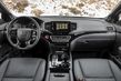 Übersicht über mittelständische Crossover Honda Passport Foto 6