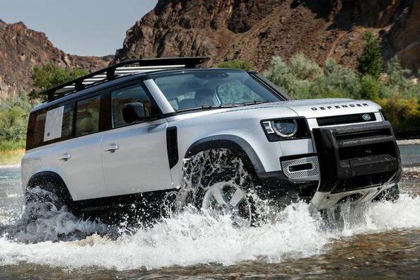Premium fünftürige SUV Land Rover Defender 110