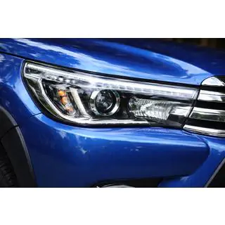 Vordere OEM Scheinwerfer V1 2015-2019 (LED, 2 Stk) Foto 1