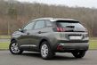 Kompakte Crossover Peugeot 3008 die zweite Generation Foto 11
